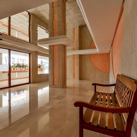 Apartamentos Zafiro Atico 卡尔佩 外观 照片
