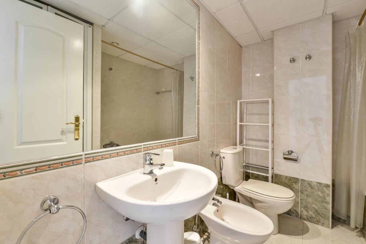 Apartamentos Zafiro Atico 卡尔佩 外观 照片