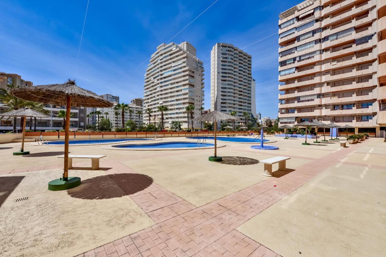 Apartamentos Zafiro Atico 卡尔佩 外观 照片