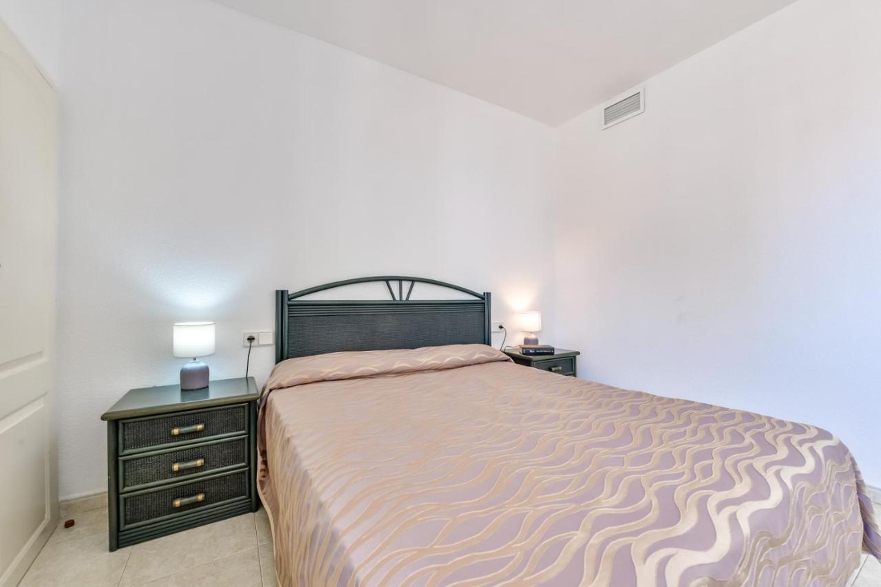 Apartamentos Zafiro Atico 卡尔佩 外观 照片